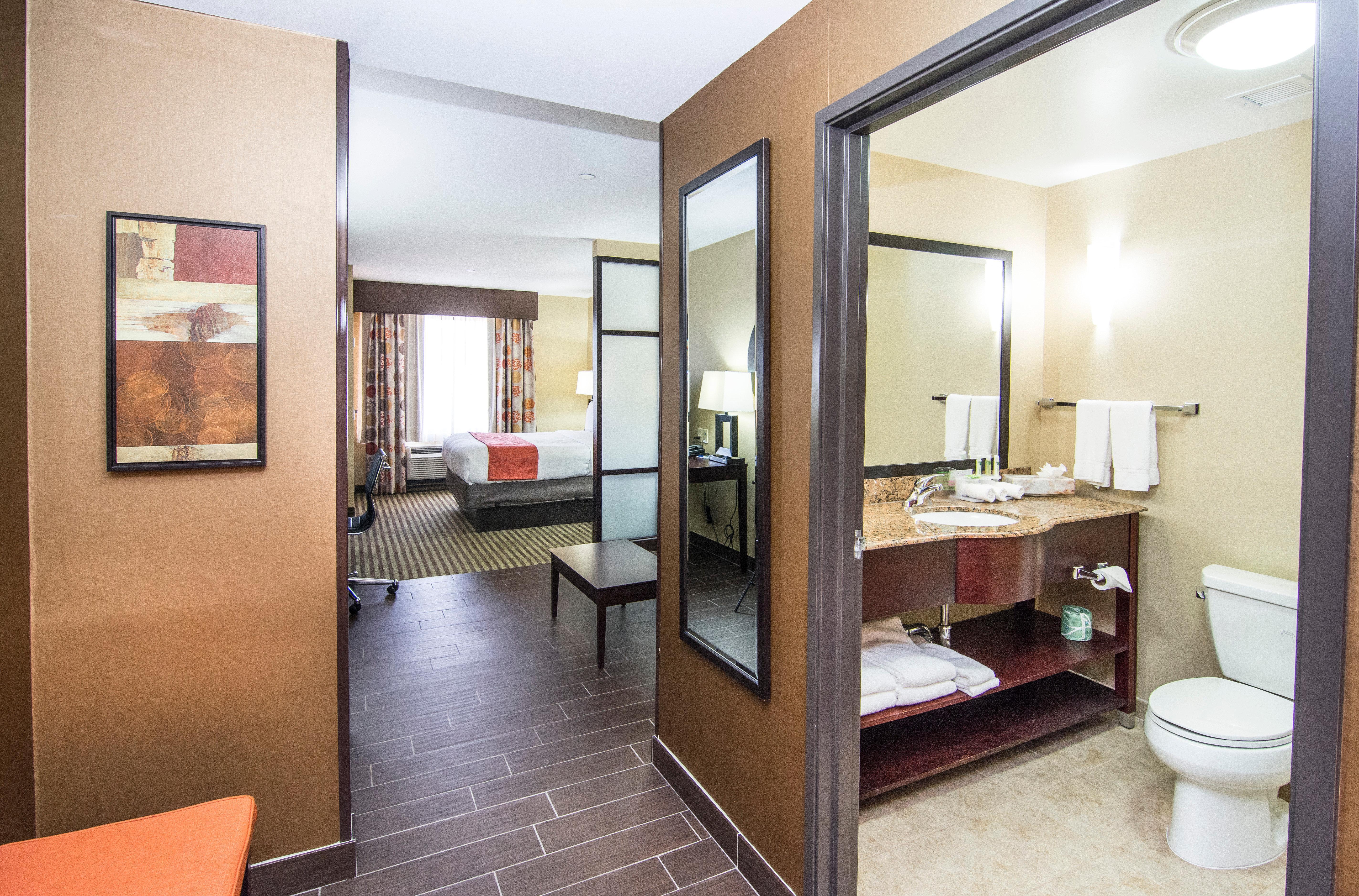 Holiday Inn Express & Suites Elkton - University Area, An Ihg Hotel Buitenkant foto